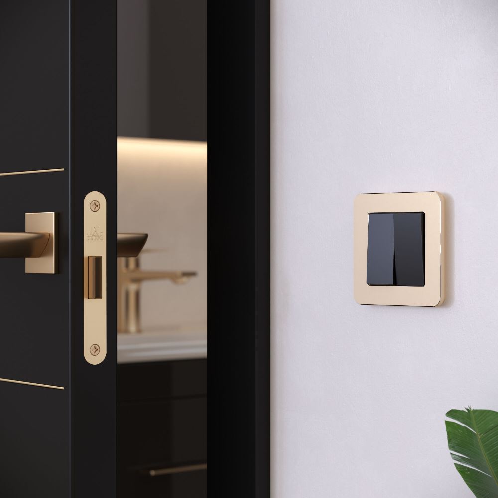 Рамка из металла Werkel Platinum на 1 пост Шампань W0012611 — изображение 2