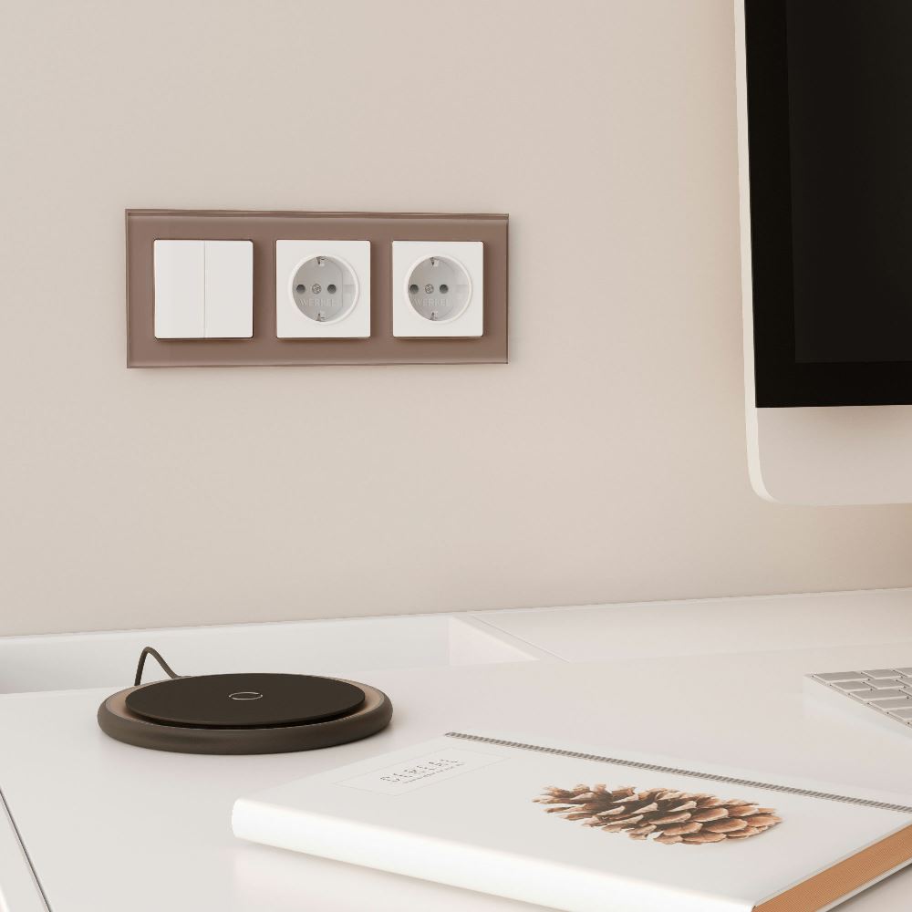 Рамка стеклянная Werkel Favorit на 3 поста Латте W0031142 — изображение 2