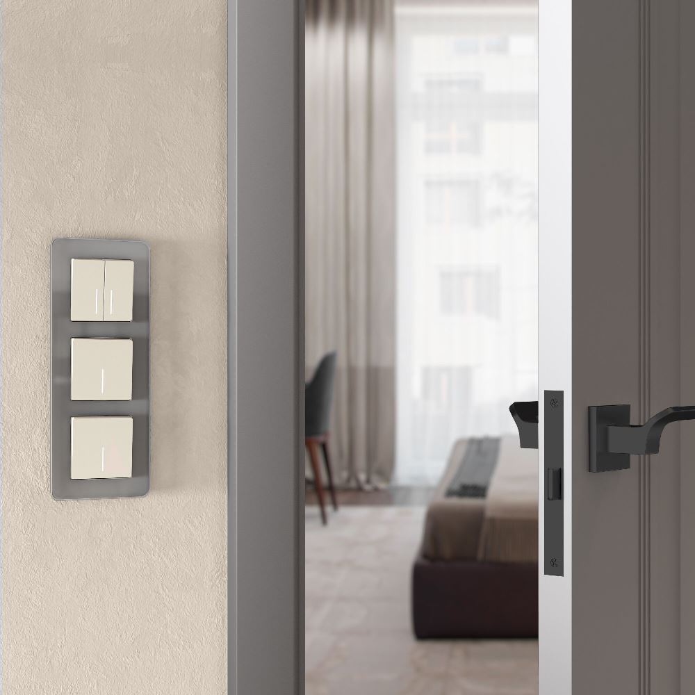 Выключатель одноклавишный встраиваемый Werkel с подсветкой Айвори матовый W1110162 — изображение 3