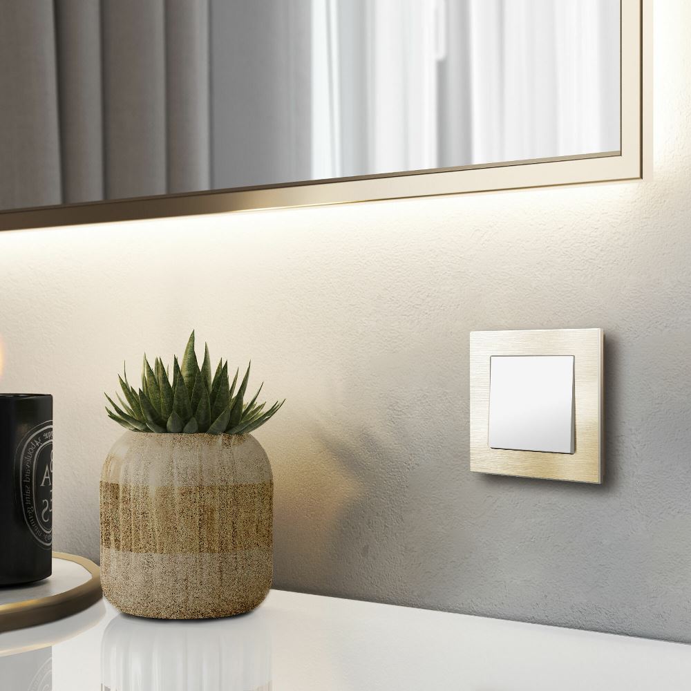 Выключатель одноклавишный встраиваемый проходной Werkel Белый матовый W1112061 — изображение 4