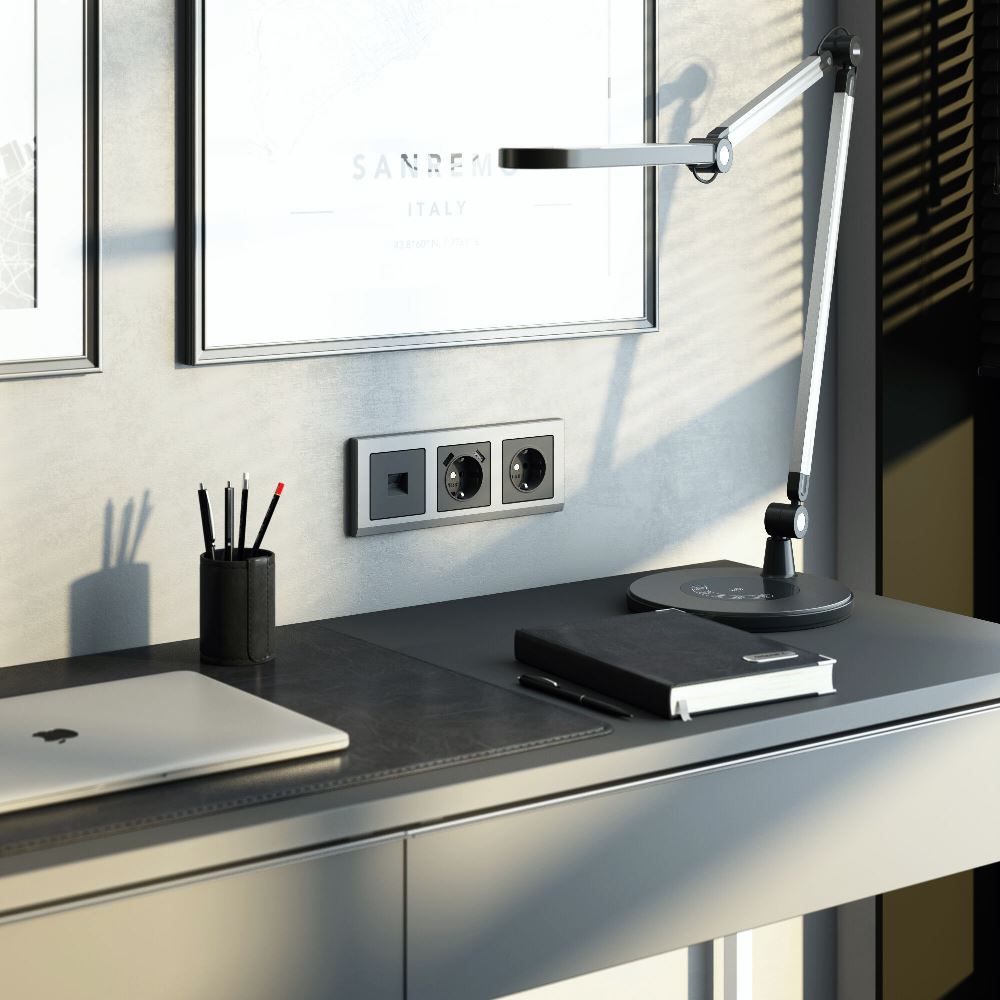 Розетка встраиваемая Werkel с заземлением и шторками Графит матовый W1171164 — изображение 3