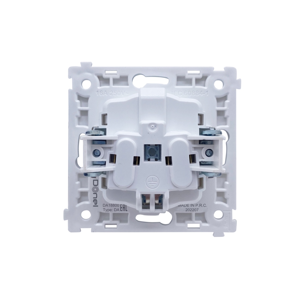 Розетка встраиваемая Donel R98 Schuko с заземлением и шторками на винтах Белый глянцевый DA18800-DA22003 — изображение 4